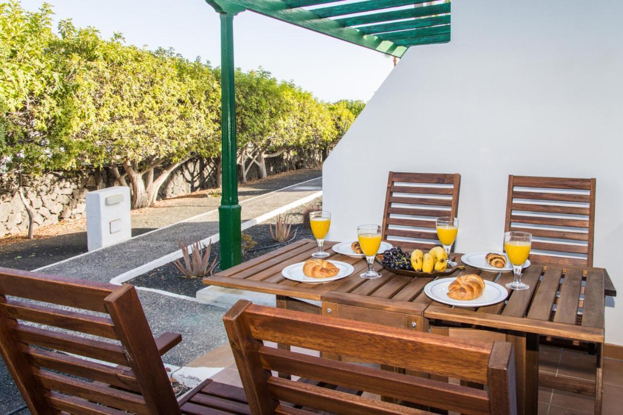 Casa Solazo Villa Puerto del Carmen  Exteriör bild